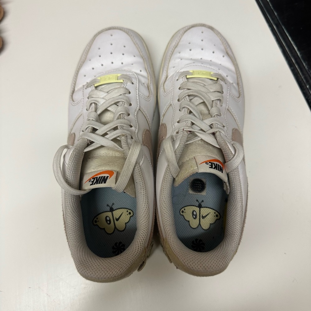 Nike shoes size 8.5